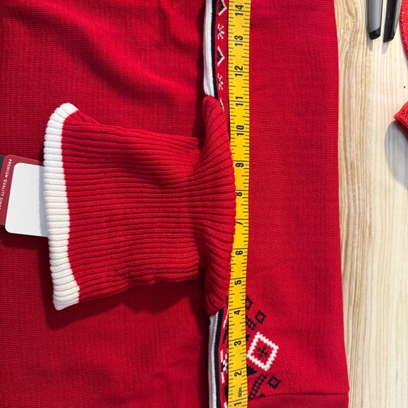 Dale of Norway Mt Aire Sweater NWT - Picture 4 of 5